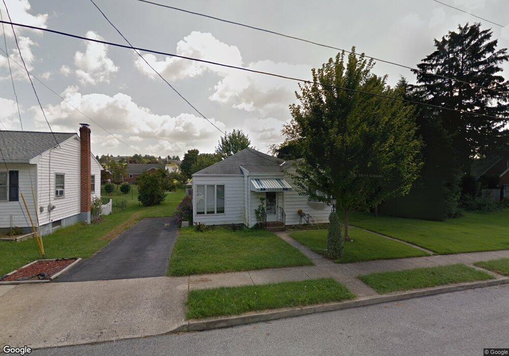 313 N Franklin St, Waynesboro, PA 17268 - photo 1