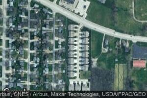 2406 13th St, Silvis, IL 61282