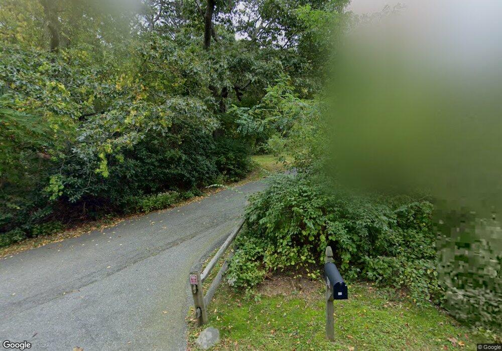 36-40 Standish Rd, Sagamore Beach, MA 2562 - photo 1