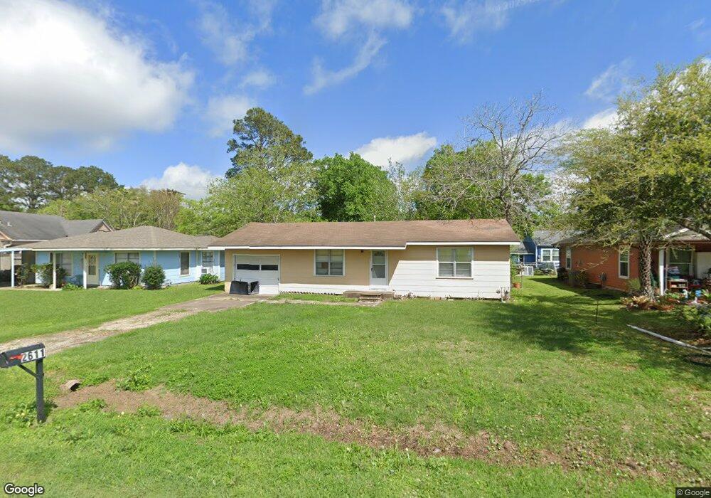 2611 1st St, Bay City, TX 77414 - photo 1