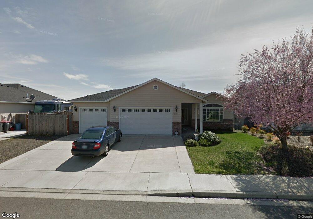 2466 Rabun Way, Central Point, OR 97502 - photo 1