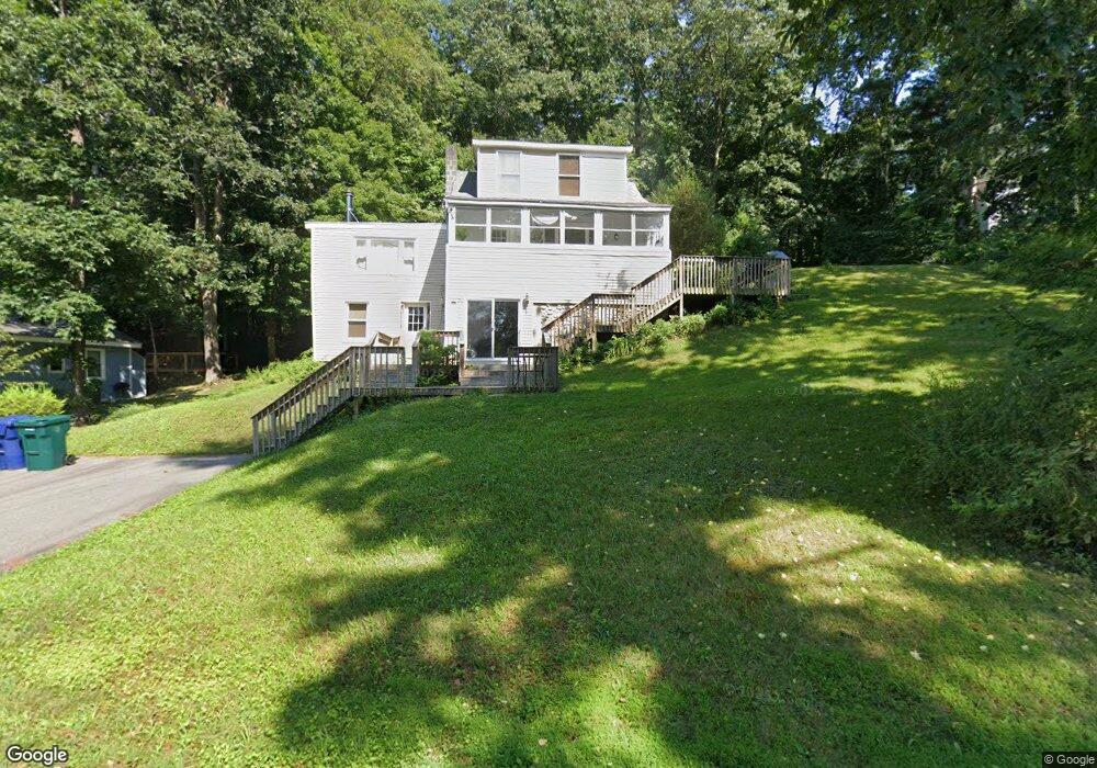 24 Boughton Rd, Old Lyme, CT 06371 - photo 1