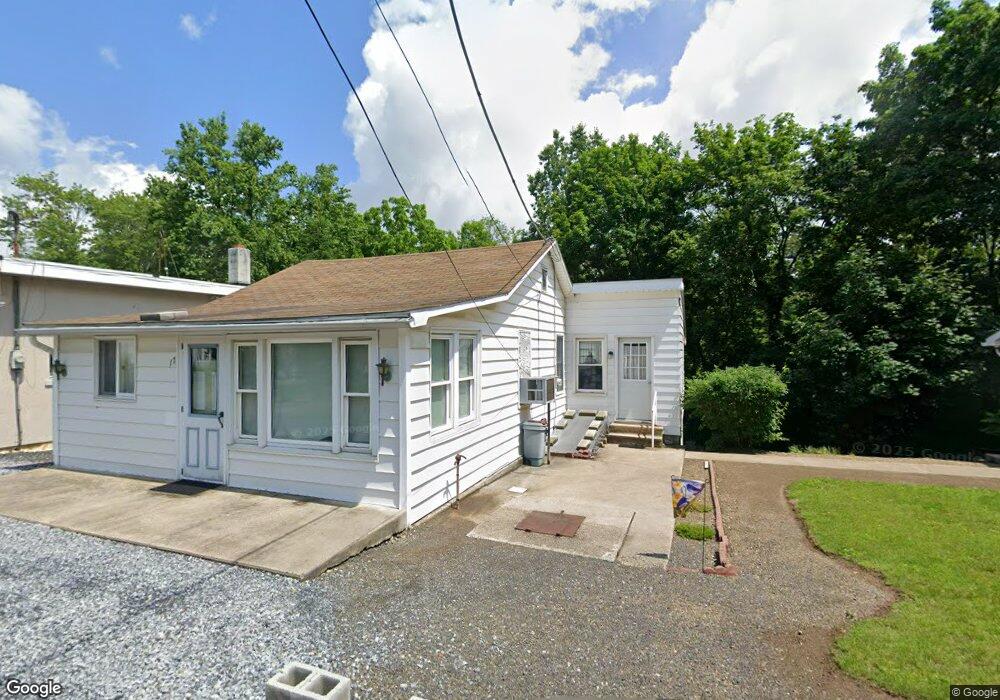 17 Creek Dr, Orwigsburg, PA 17961 - photo 1