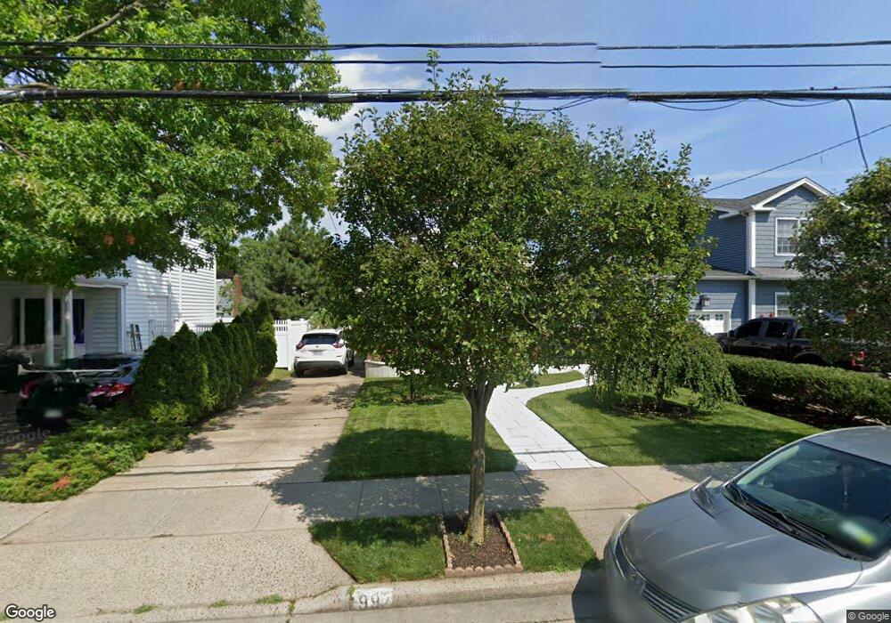 99 Doris Ave, Franklin Square, NY 11010 - photo 1