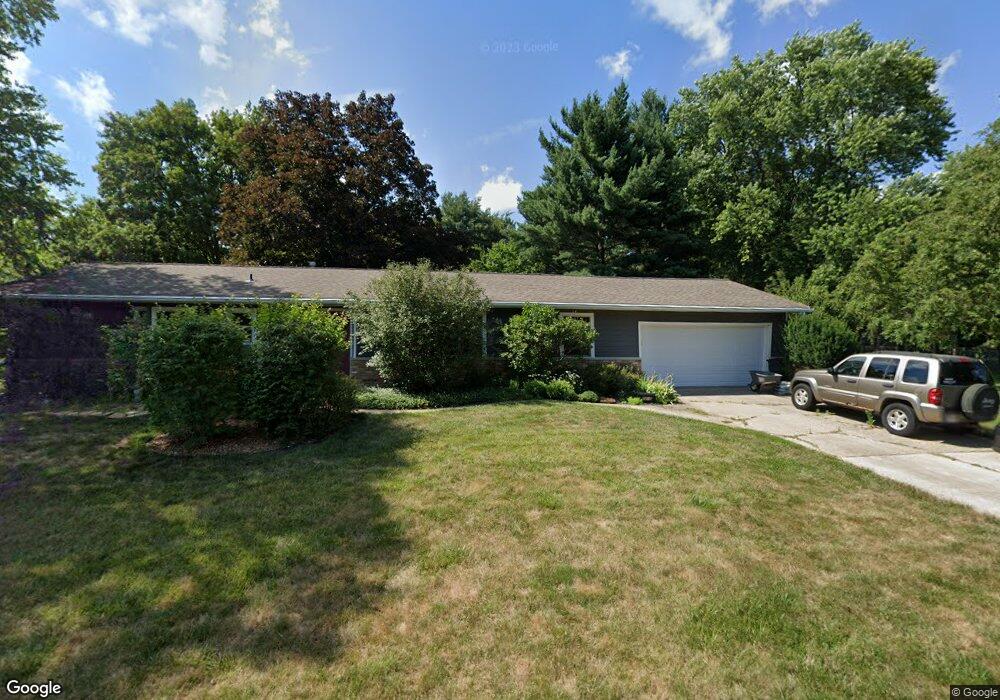 2200 Robinhood Ln, West Lafayette, IN 47906 - photo 1