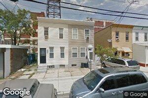 915 Mechanic St, Camden, NJ 08104