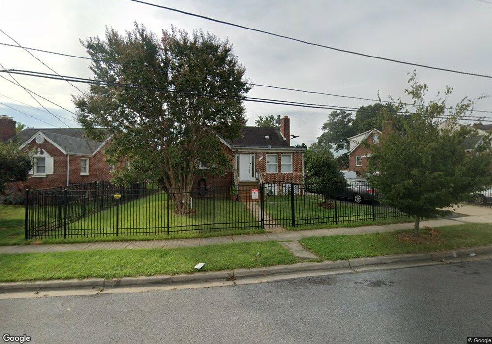 2267 Lewisdale Dr, Hyattsville, MD 20783 - photo 1