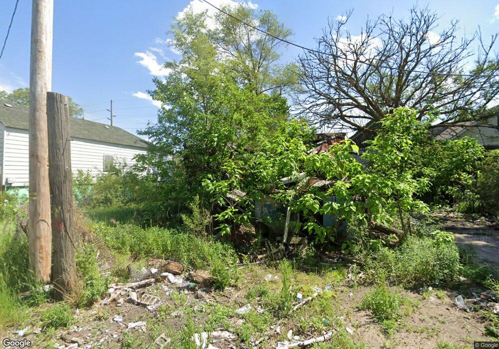 820 W 19th Ave, Gary, IN 46407 - photo 1