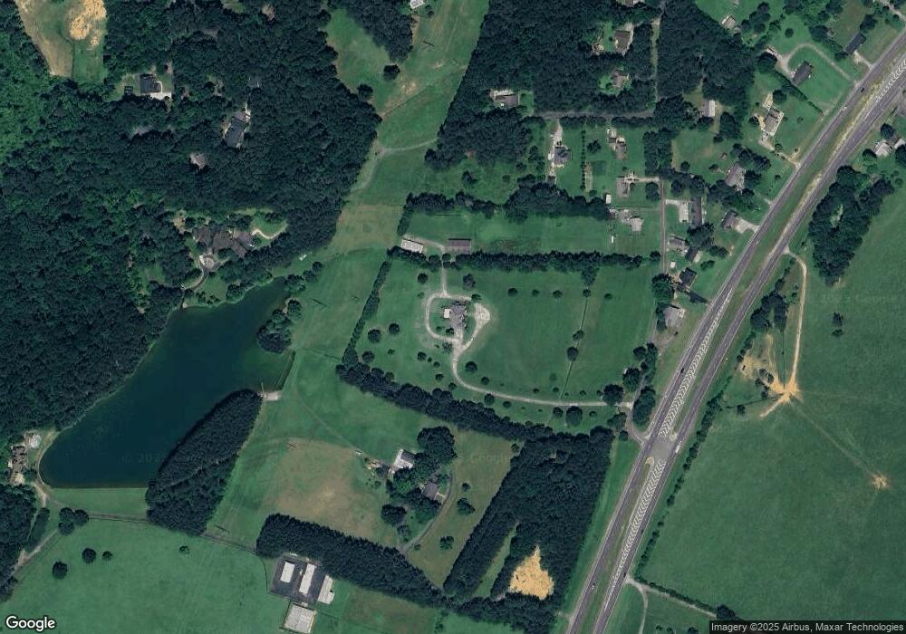 553 Switch Rd SW, Calhoun, GA 30701 - photo 1