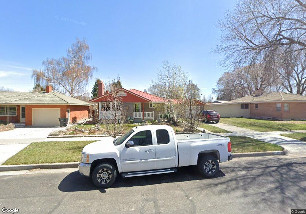 2051 Burton Ave, Burley, ID 83318 - photo 1