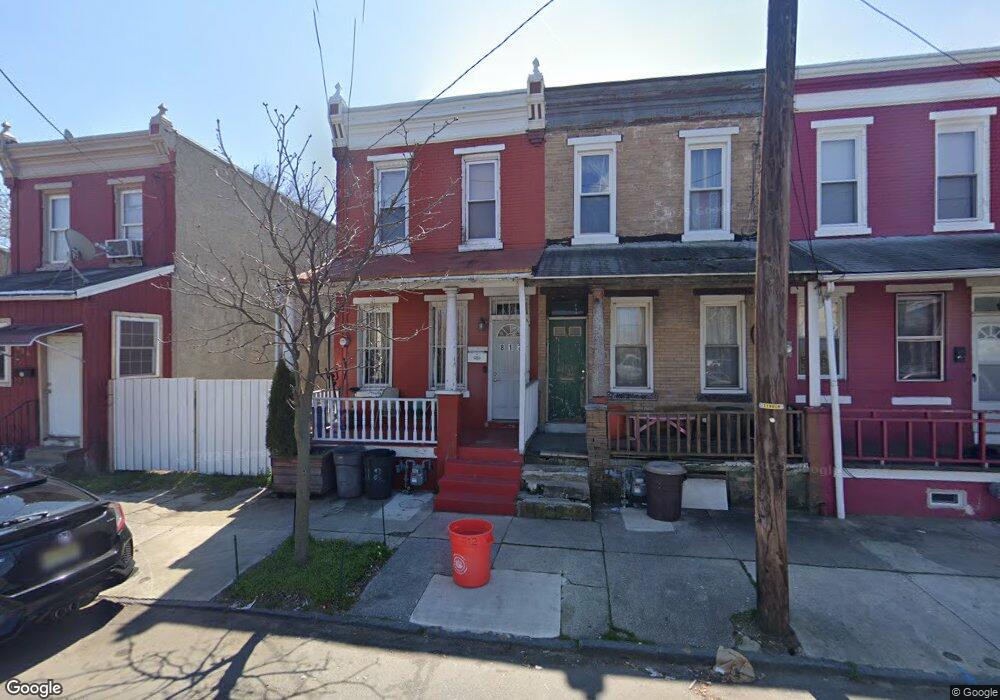 812 Elm St, Camden, NJ 08102 - photo 1