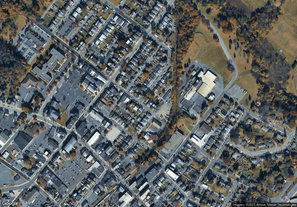 37 E 5th St, Boyertown, PA 19512 - photo 1
