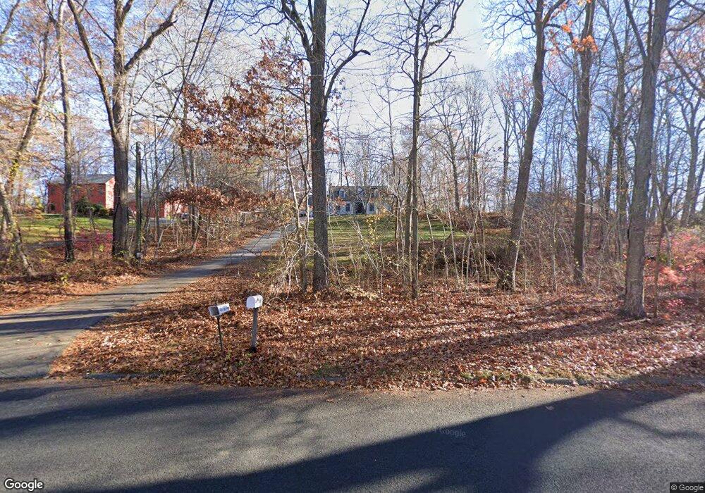 112 Dean Rd, East Lyme, CT 06333 - photo 1