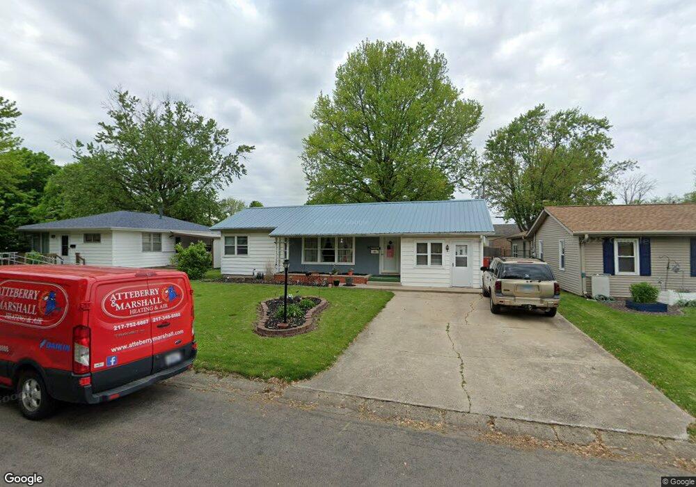 905 N 29th St, Mattoon, IL 61938 - photo 1