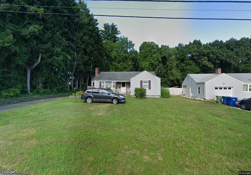 1337 Crest Dr, Windsor, CT 06095 - photo 1