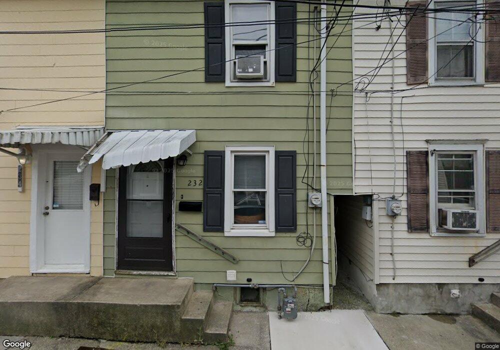 230 E Raspberry St, Bethlehem, PA 18018 - photo 1