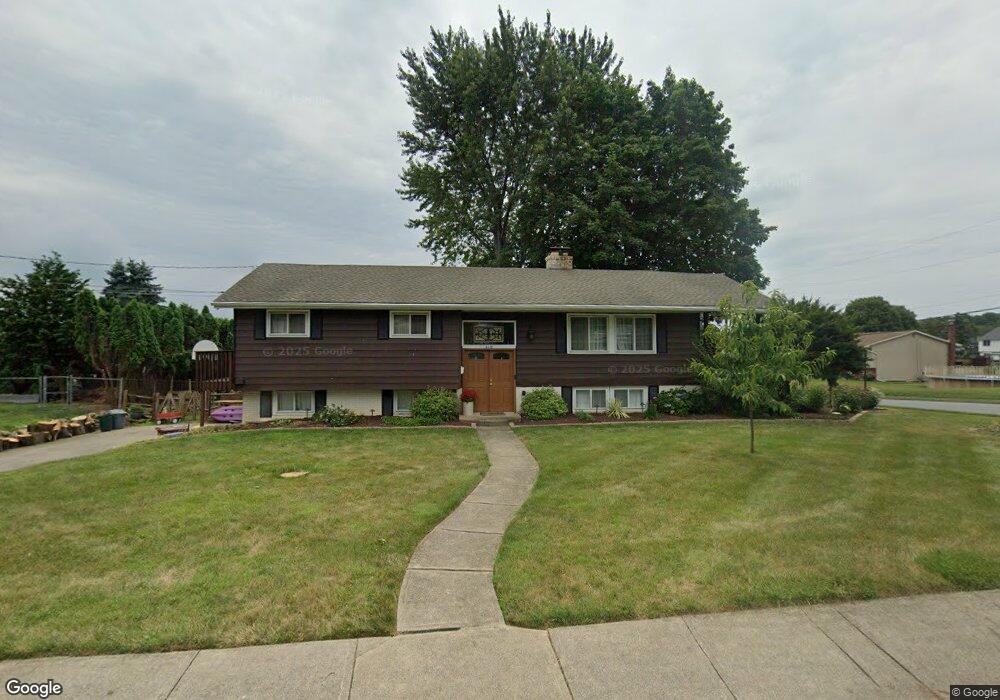 4472 N Church St, Whitehall, PA 18052 - photo 1