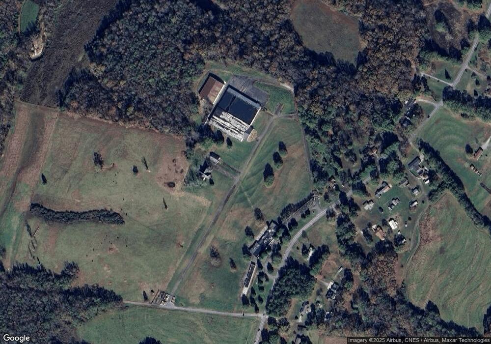 1056 Old Boiling Springs Rd, Shelby, NC 28152 - photo 1