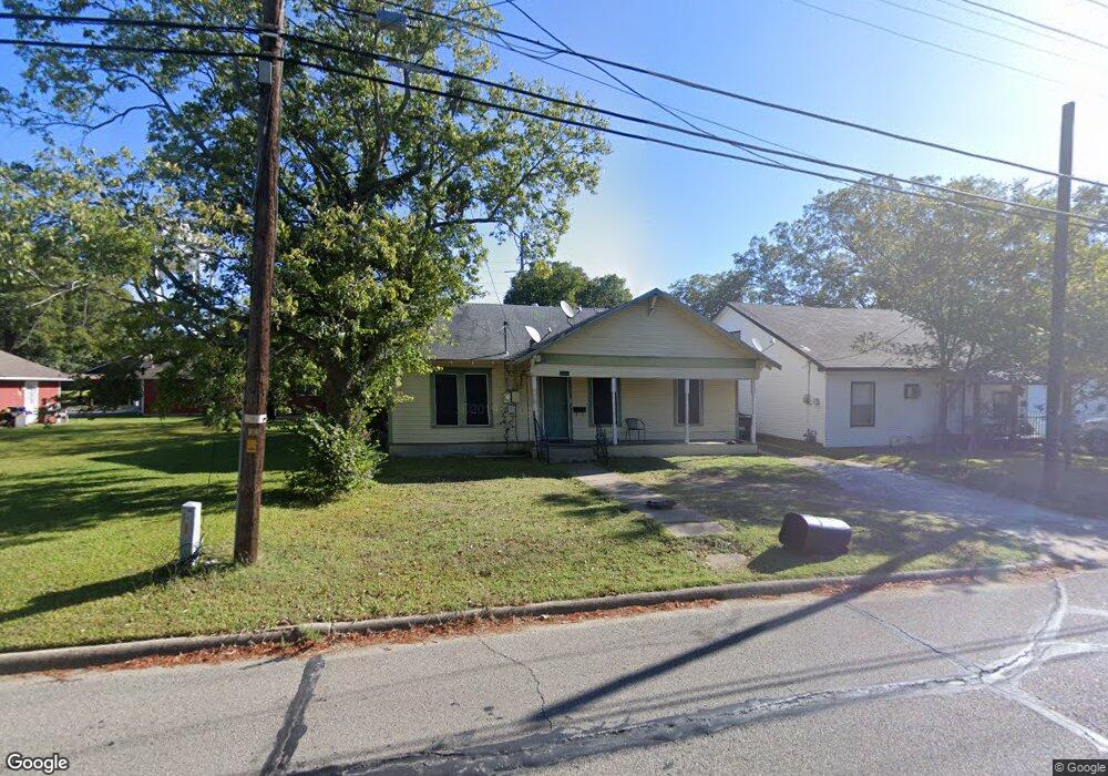 1504 N Preston St, Ennis, TX 75119 - photo 1