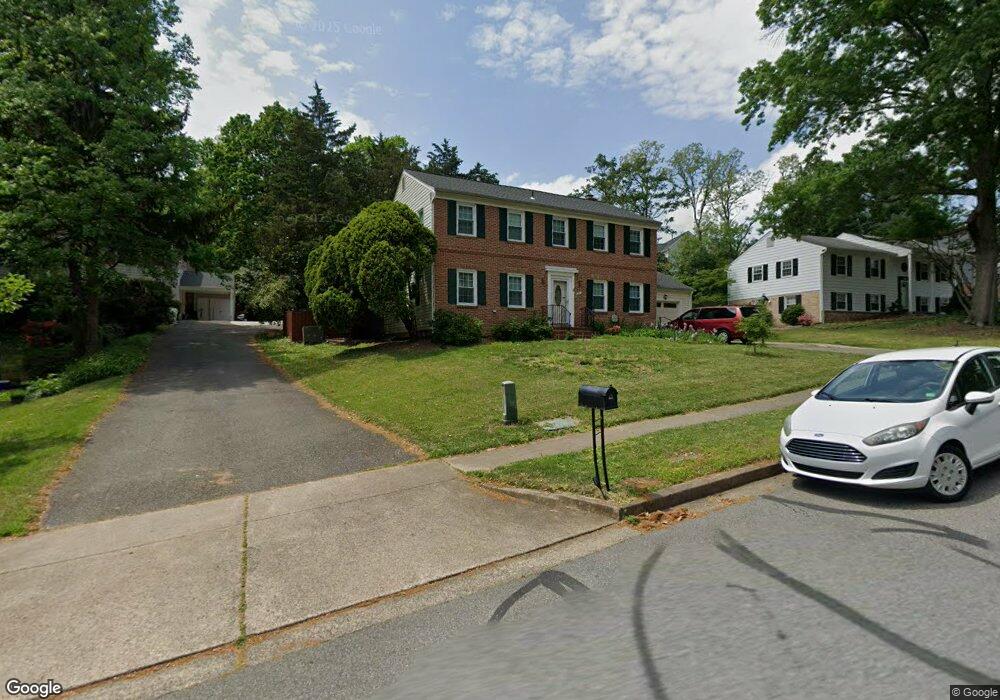 6804 Stoneybrooke Ln, Alexandria, VA 22306 - photo 1