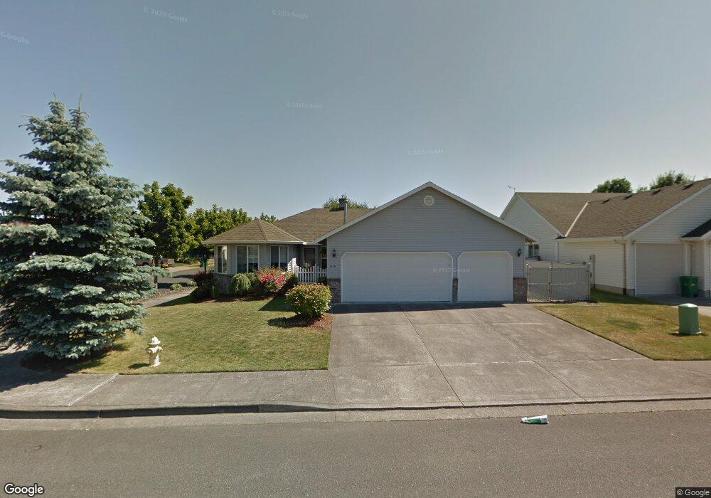 610 SW 27th Way, Troutdale, OR 97060 - photo 1