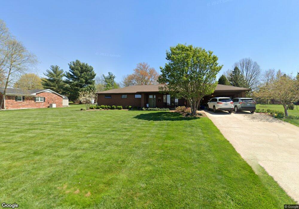 221 Plantation Ln, Frankfort, KY 40601 - photo 1