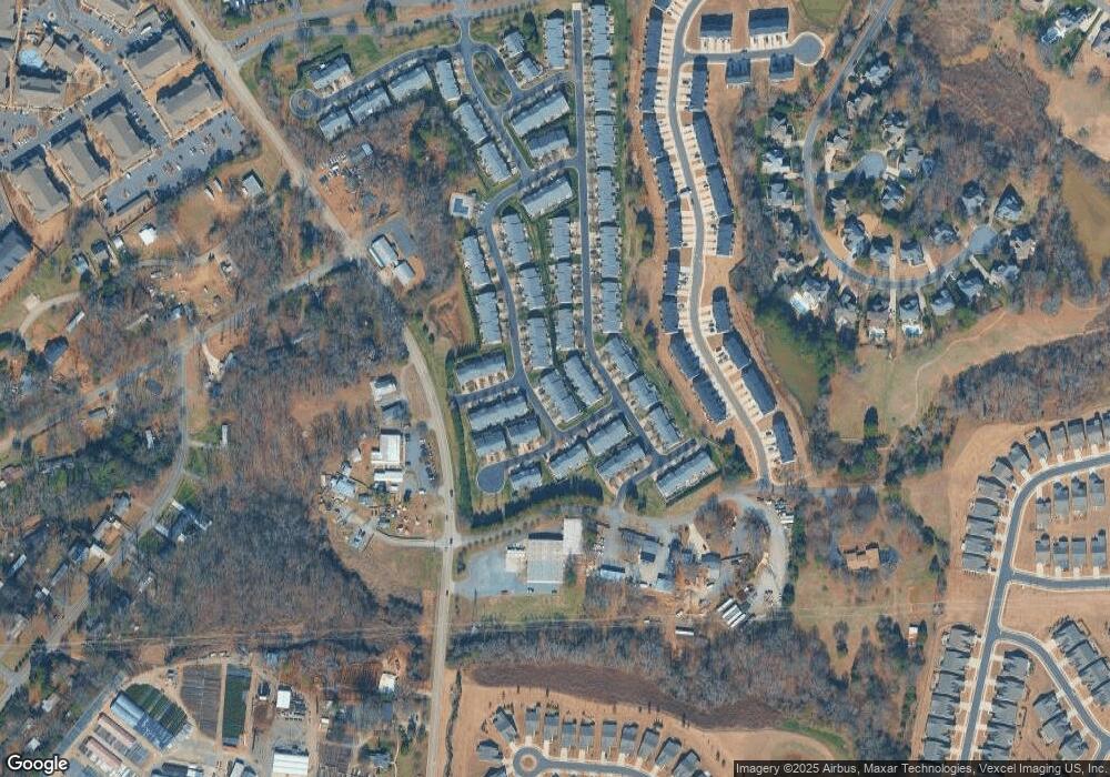 557 Pate Dr unit 132, Fort Mill, SC 29715 - photo 1