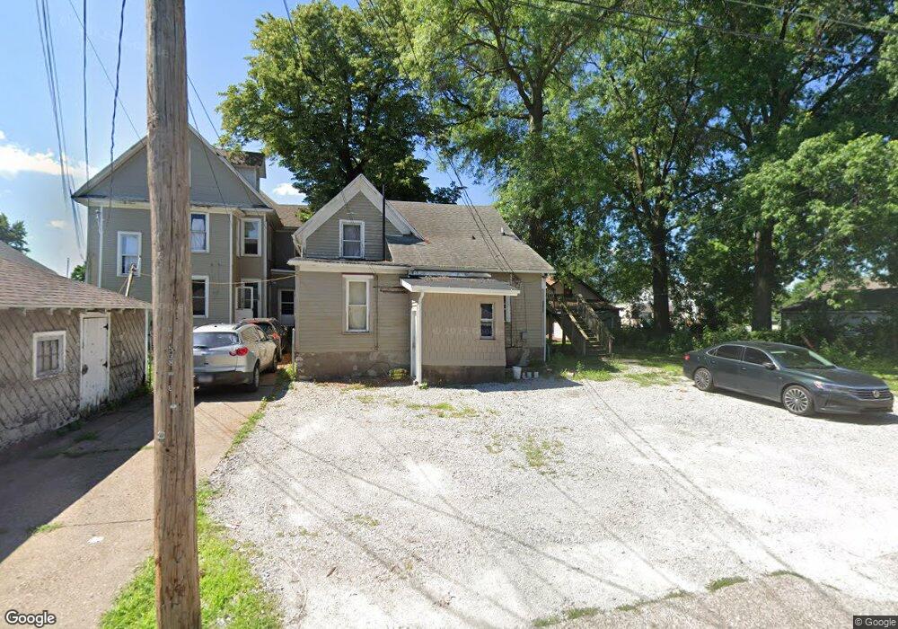 1540 W 3rd St, Davenport, IA 52802 - photo 1