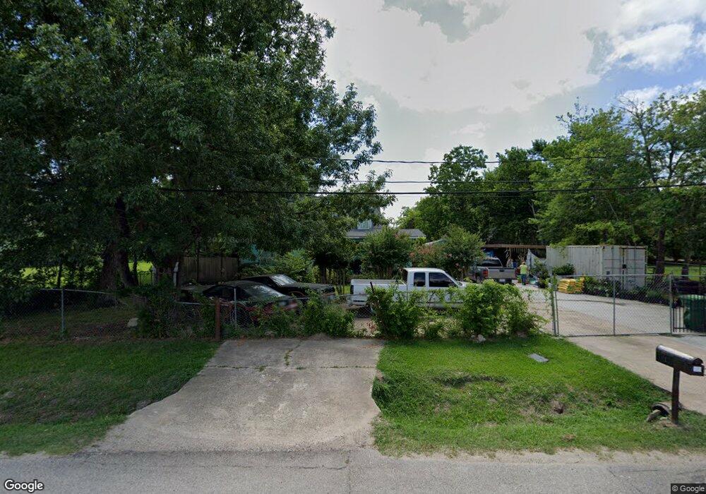 10666 Shady Ln, Houston, TX 77093 - photo 1