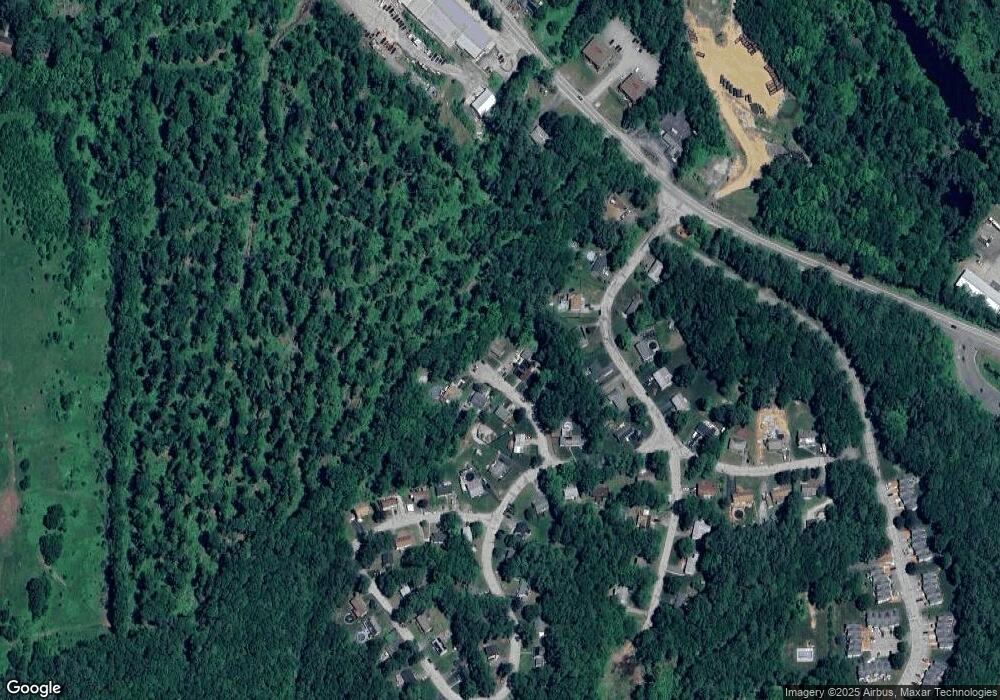 30 Greentree Ln, Southbridge, MA 01550 - photo 1