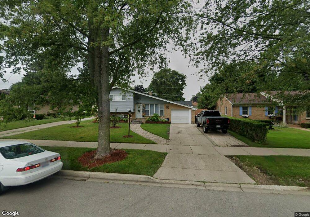 2212 Walnut St, Waukegan, IL 60087 - photo 1