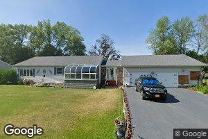 8 Beechwood Dr, Rouses Point, NY 12979