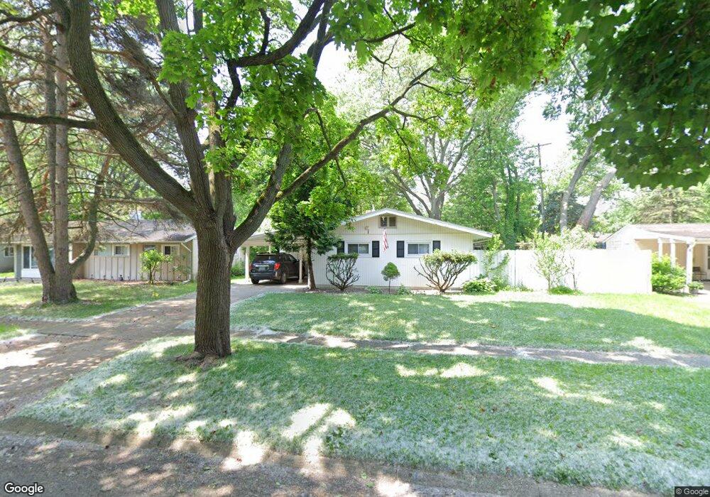 1933 Bayberry Ln, Flint, MI 48507 - photo 1