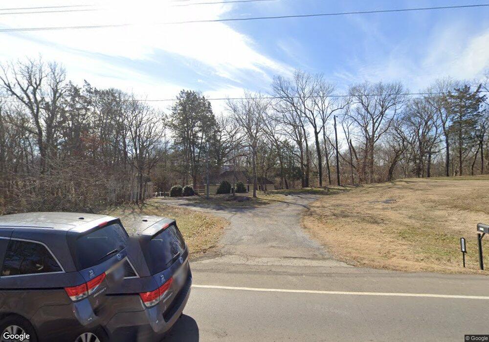 1215 Sneed Rd W, Franklin, TN 37069 - photo 1