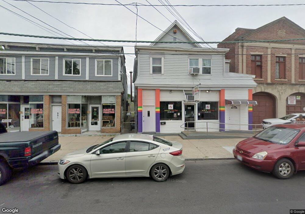 905 Albany St, Schenectady, NY 12307 - photo 1