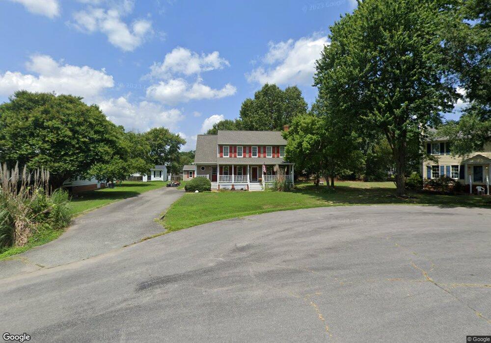 9202 Hunters Club Ct, Mechanicsville, VA 23116 - photo 1