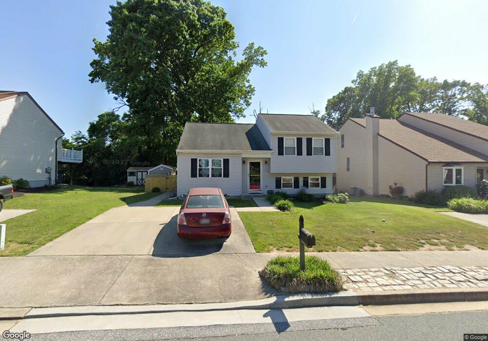 3 Beefwood Ct, Essex, MD 21221 - photo 1