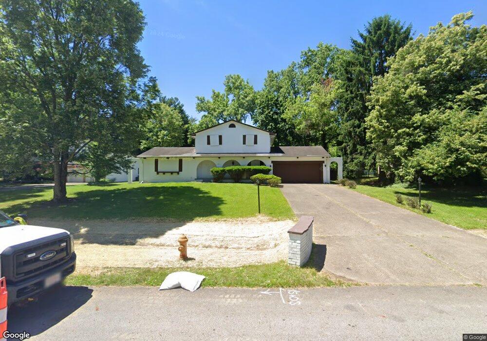 5617 Woodridge Dr, Columbus, OH 43213 - photo 1