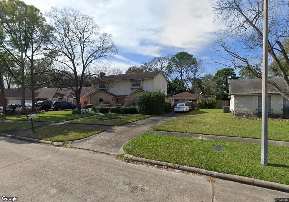 5514 Bent Bough Ln, Houston, TX 77088 - photo 1