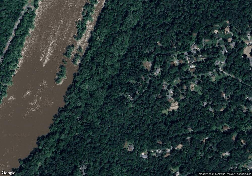 237 Long Leaf Ln, Harpers Ferry, WV 25425 - photo 1