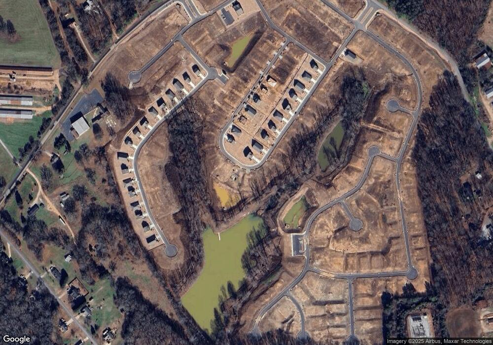 263 Egret Ct, Hoschton, GA 30548 - photo 1