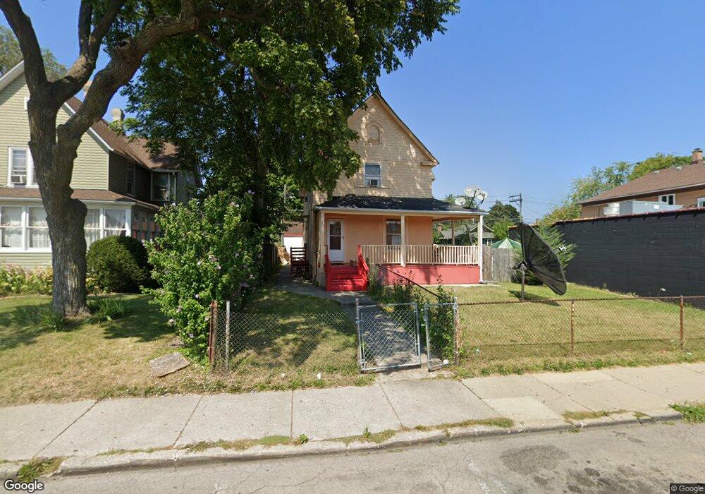 1512 Washington St, Waukegan, IL 60085 - photo 1