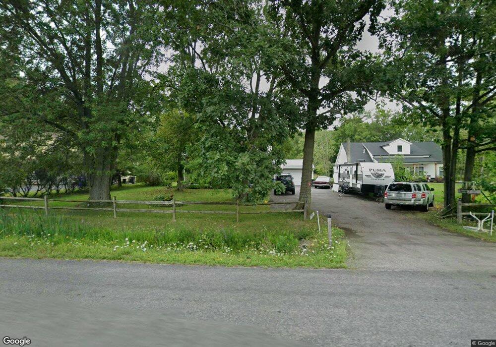 5355 Mapleton Rd, Lockport, NY 14094 - photo 1