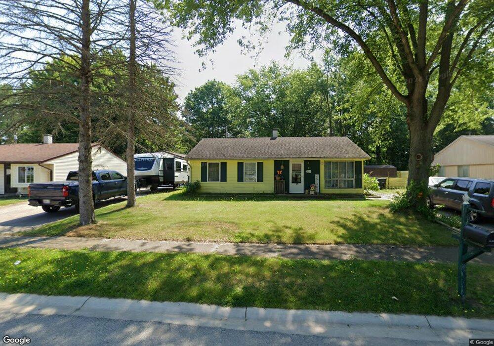 920 Willow Spring Dr, Michigan City, IN 46360 - photo 1