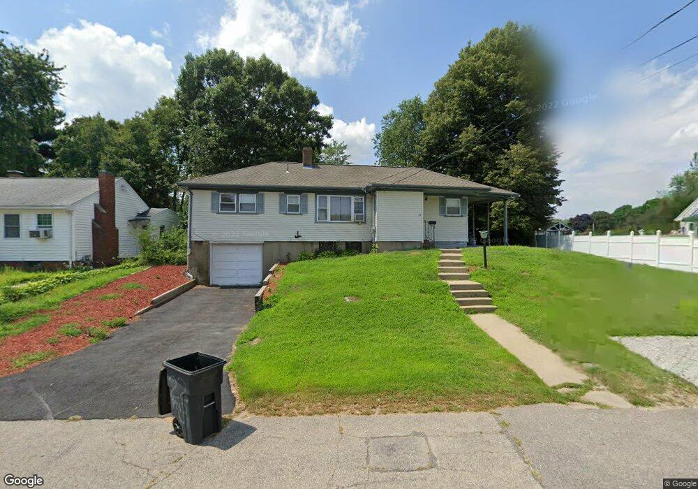 22 Pond Ln unit 2, Randolph, MA 02368 - photo 1