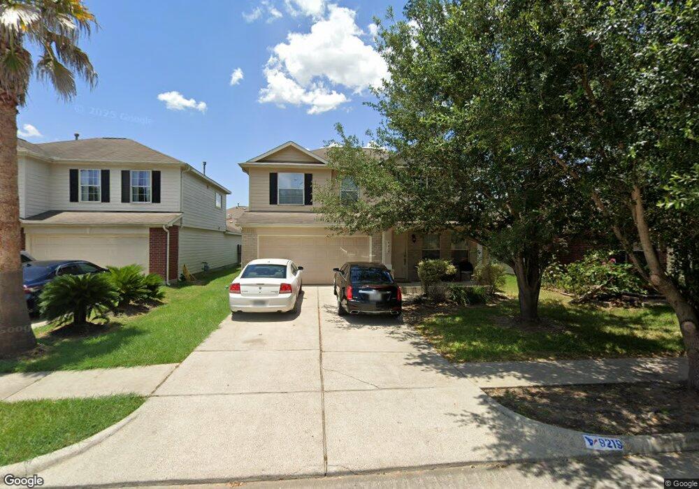 9219 Canaday Park Ln, Houston, TX 77075 - photo 1
