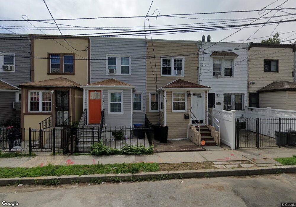 11826 154th St, Jamaica, NY 11434 - photo 1