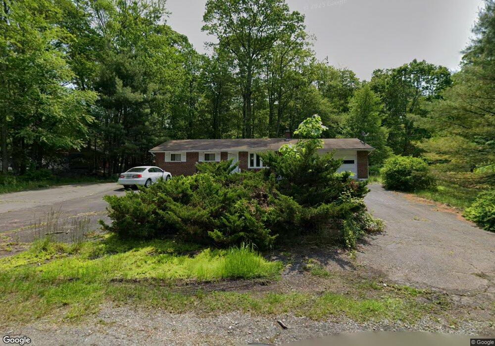 7686 Hemlock Ln, Cresco, PA 18326 - photo 1