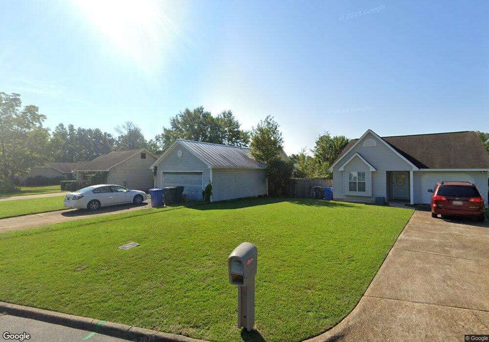 103 W Fontana Cir, Dothan, AL 36305 - photo 1