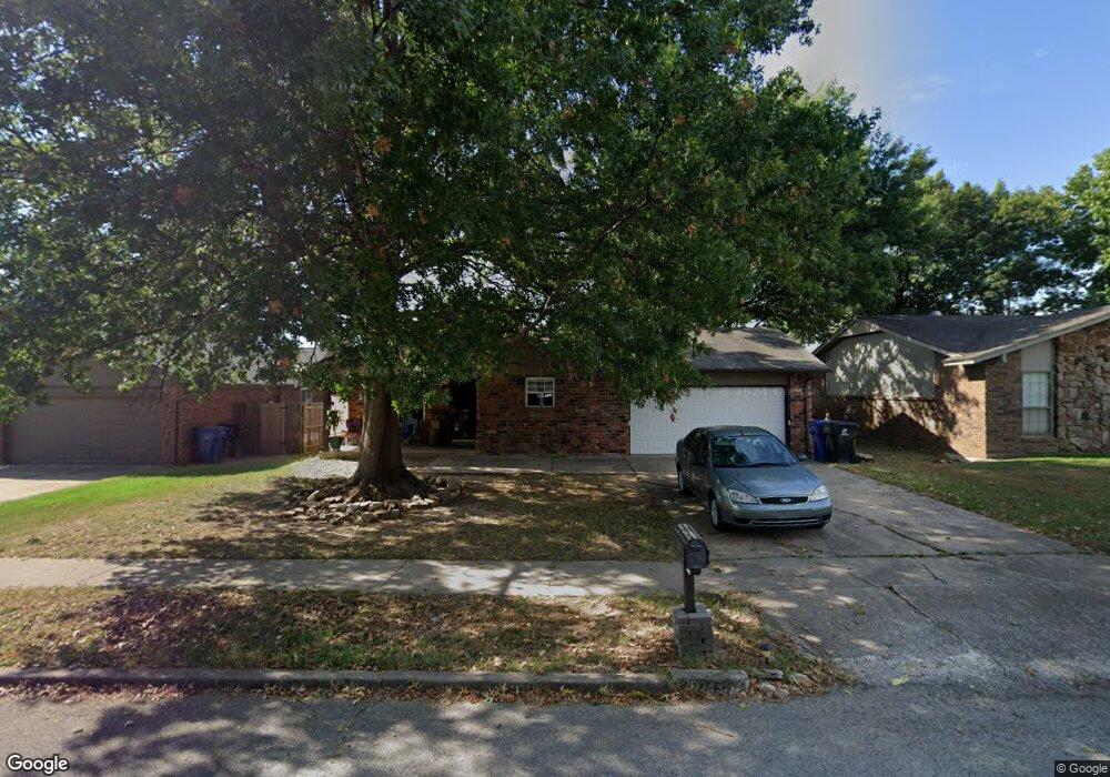 917 W Pittsburg St, Broken Arrow, OK 74012 - photo 1